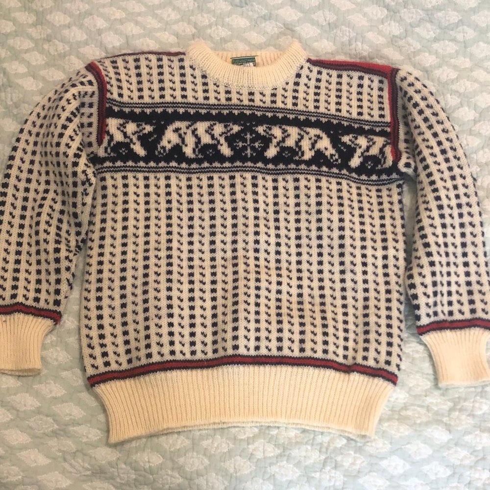 LL Bean Vintage Polar Bear Sweater